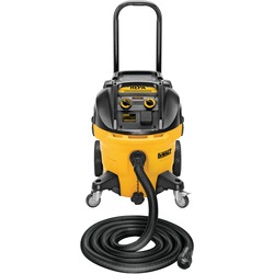 10 Gallon wet /  dry H E P A / R R P dust extractor with hose connector.