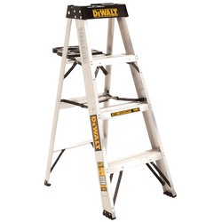 Profile of 4 foot Aluminum Step Ladder 300 pounds Load Capacity.