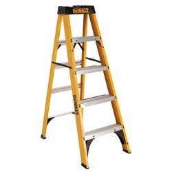 5 foot Fiberglass Step Ladder 250 pound Load Capacity.