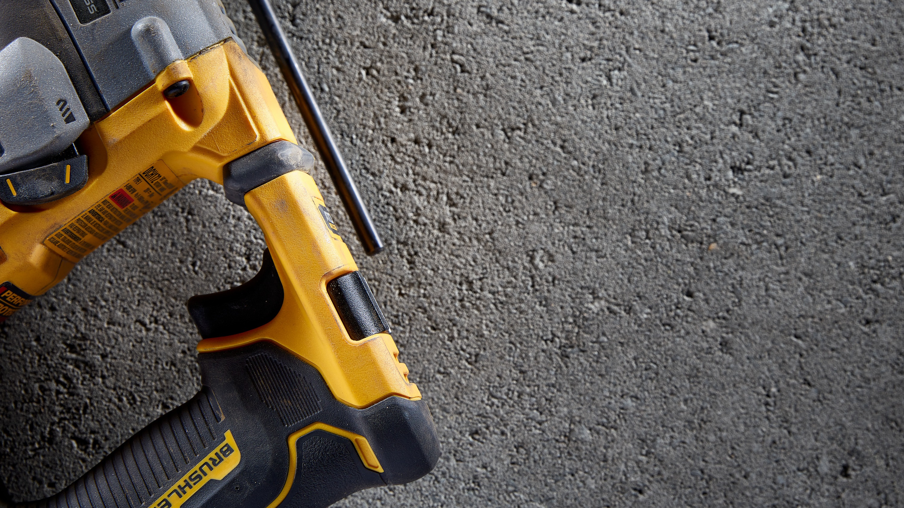 ATOMIC 20V MAX* 5/8 in. Brushless Cordless SDS Plus Rotary Hammer (Tool