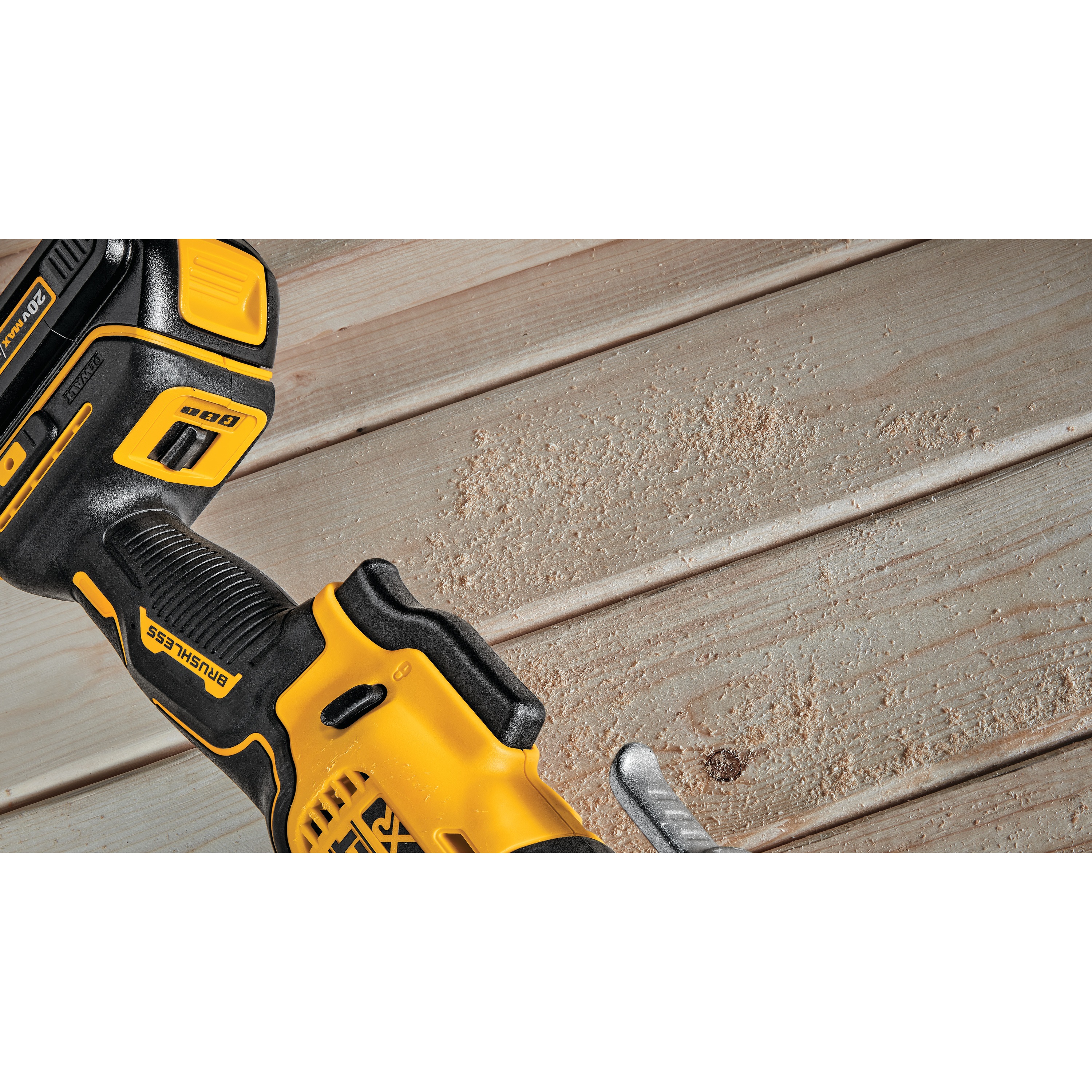 Dual Grip variable speed trigger feature of XR Cordless Oscillating Multi Tool