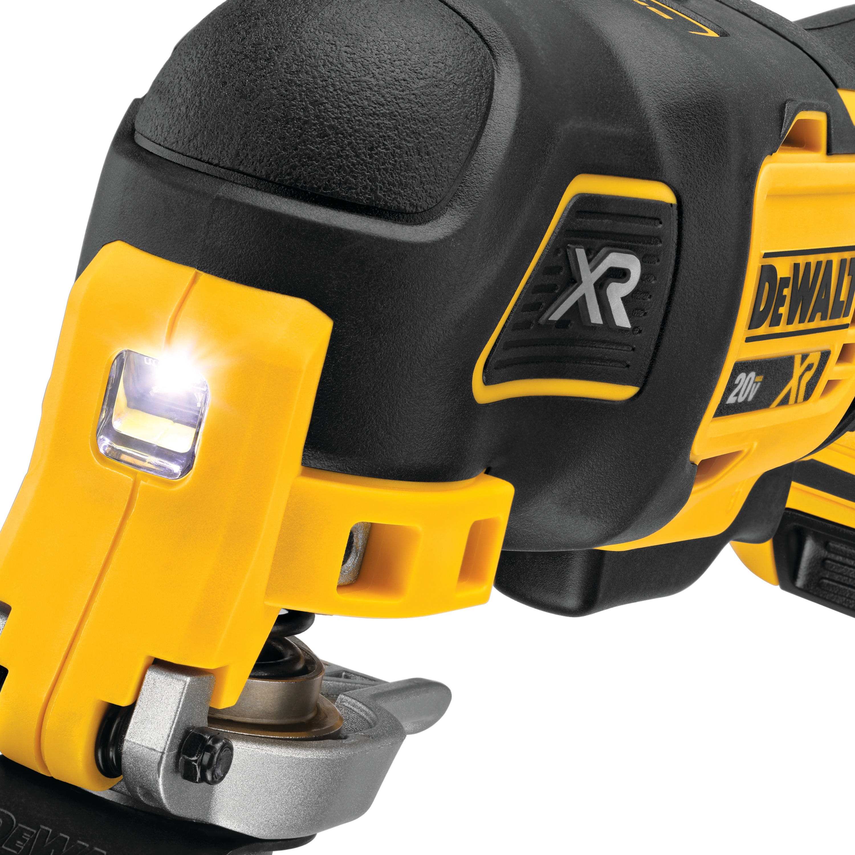 LED feature of XR Cordless Oscillating Multi Tool 