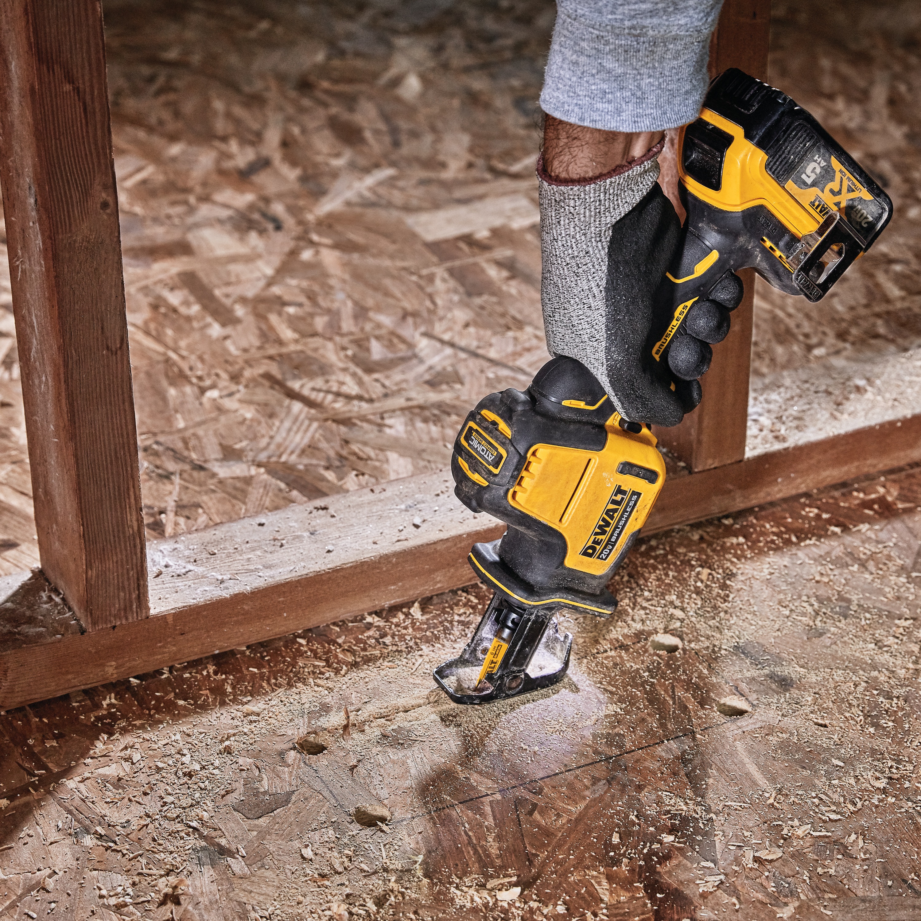 Пила Dewalt Dcs369n Купить