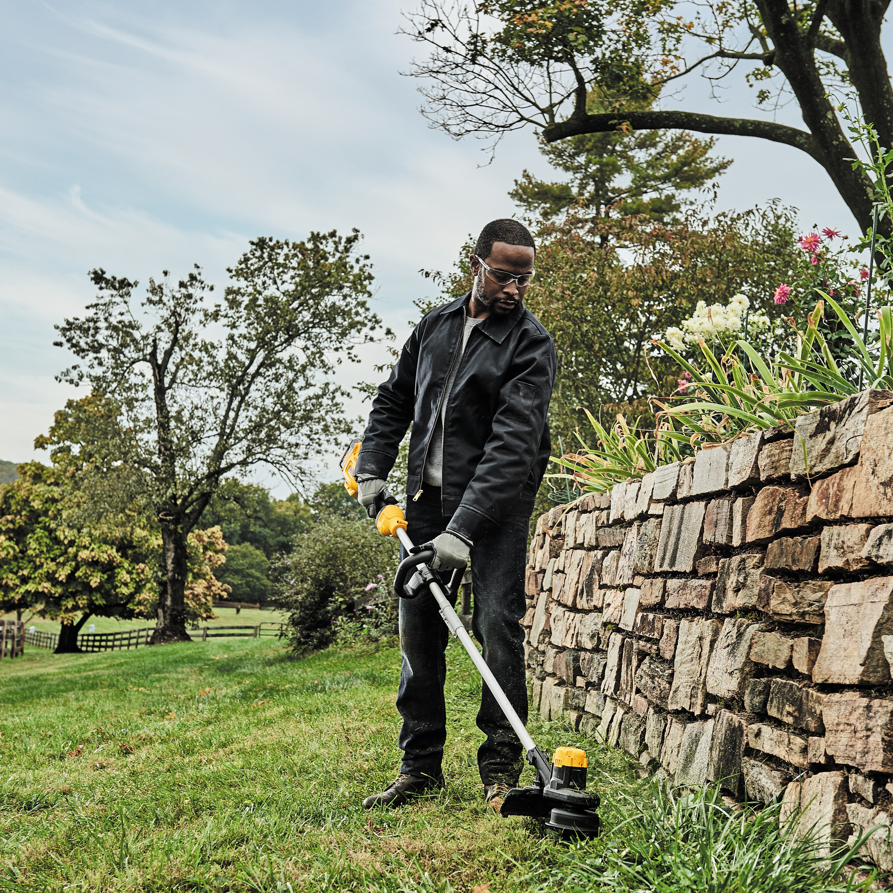 dewalt 20v 13 string trimmer