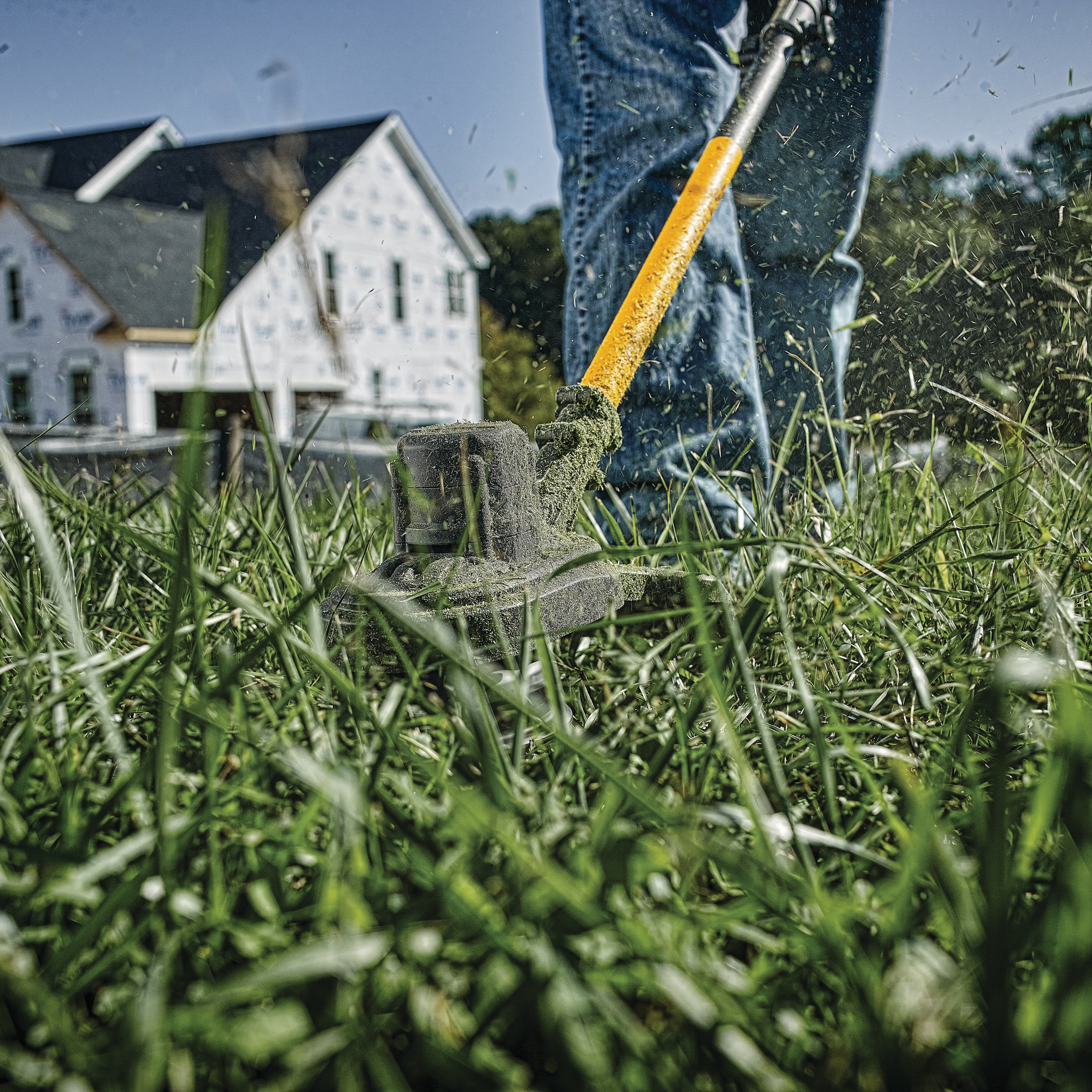 dewalt 60v trimmer