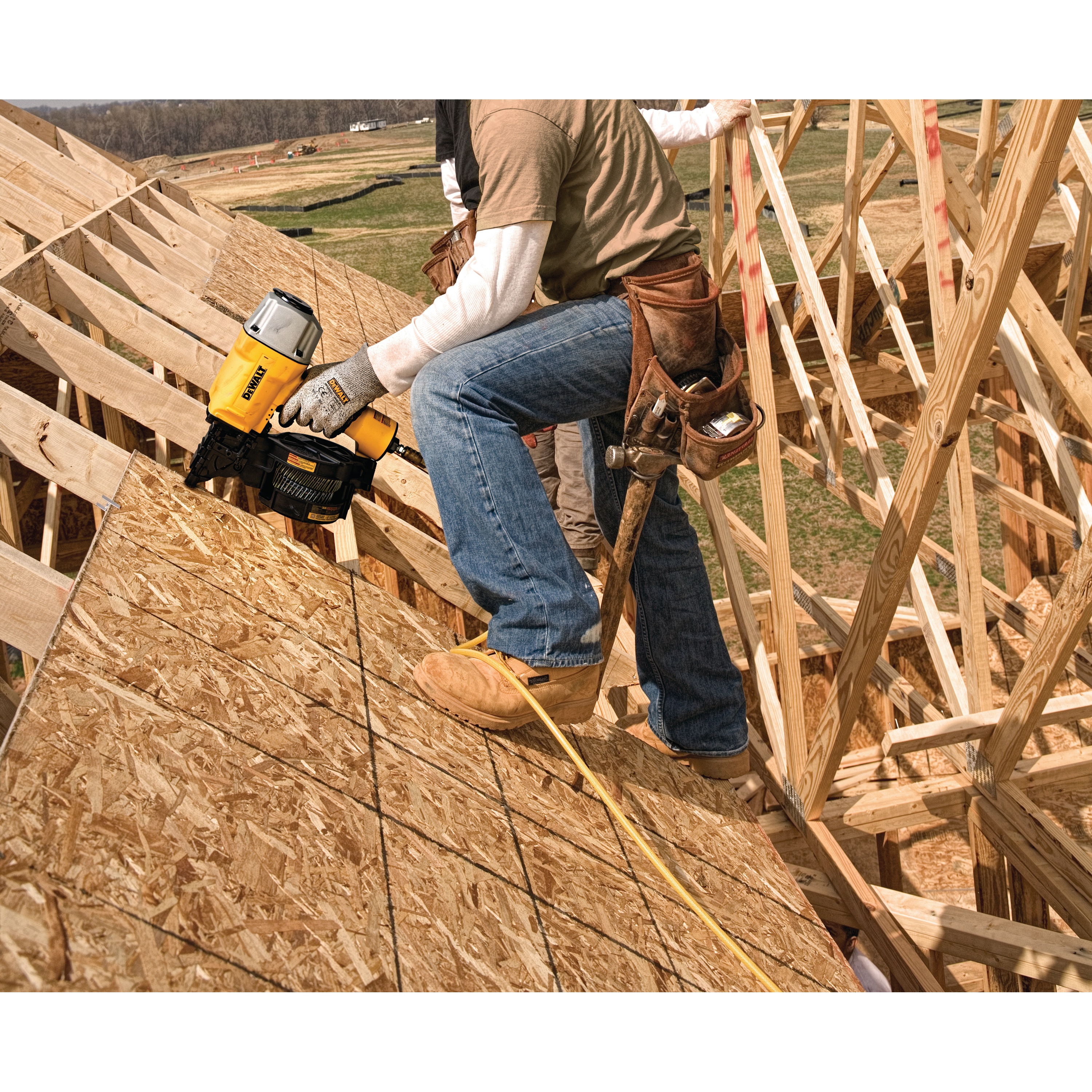 15 Degree Coil Framing Nailer DW325C DEWALT