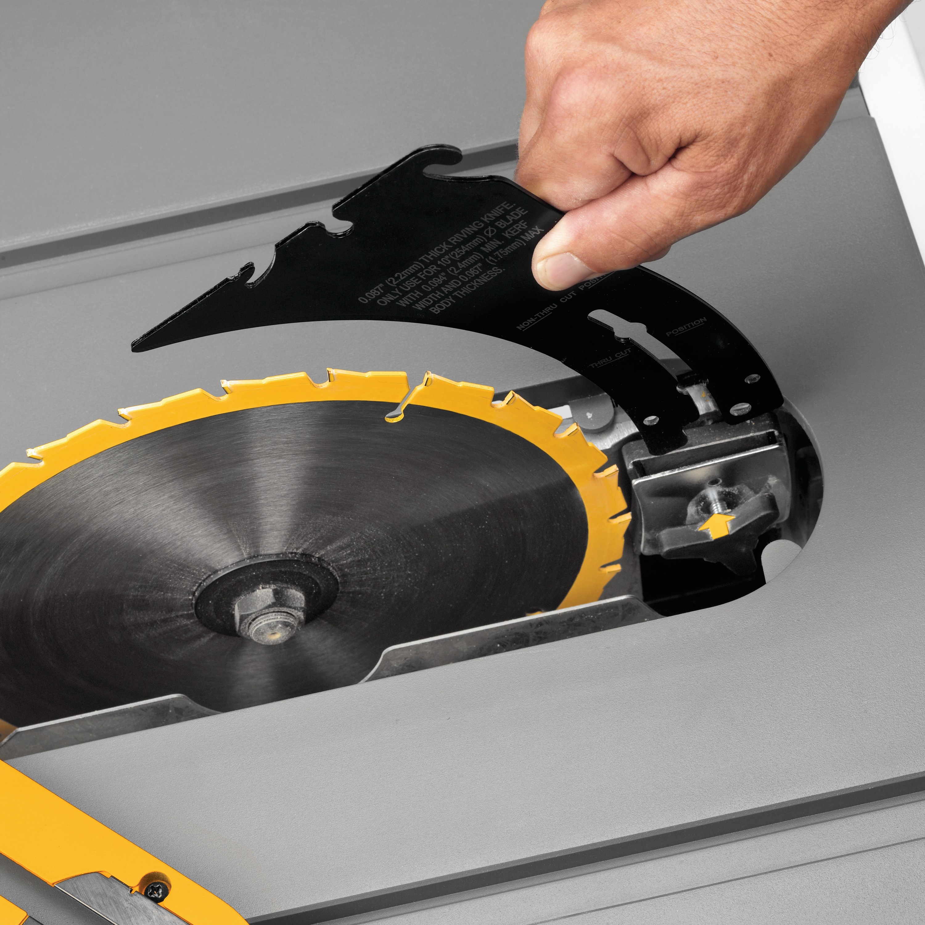 10 Compact Job Site Table Saw With Site Pro Modular Guarding System