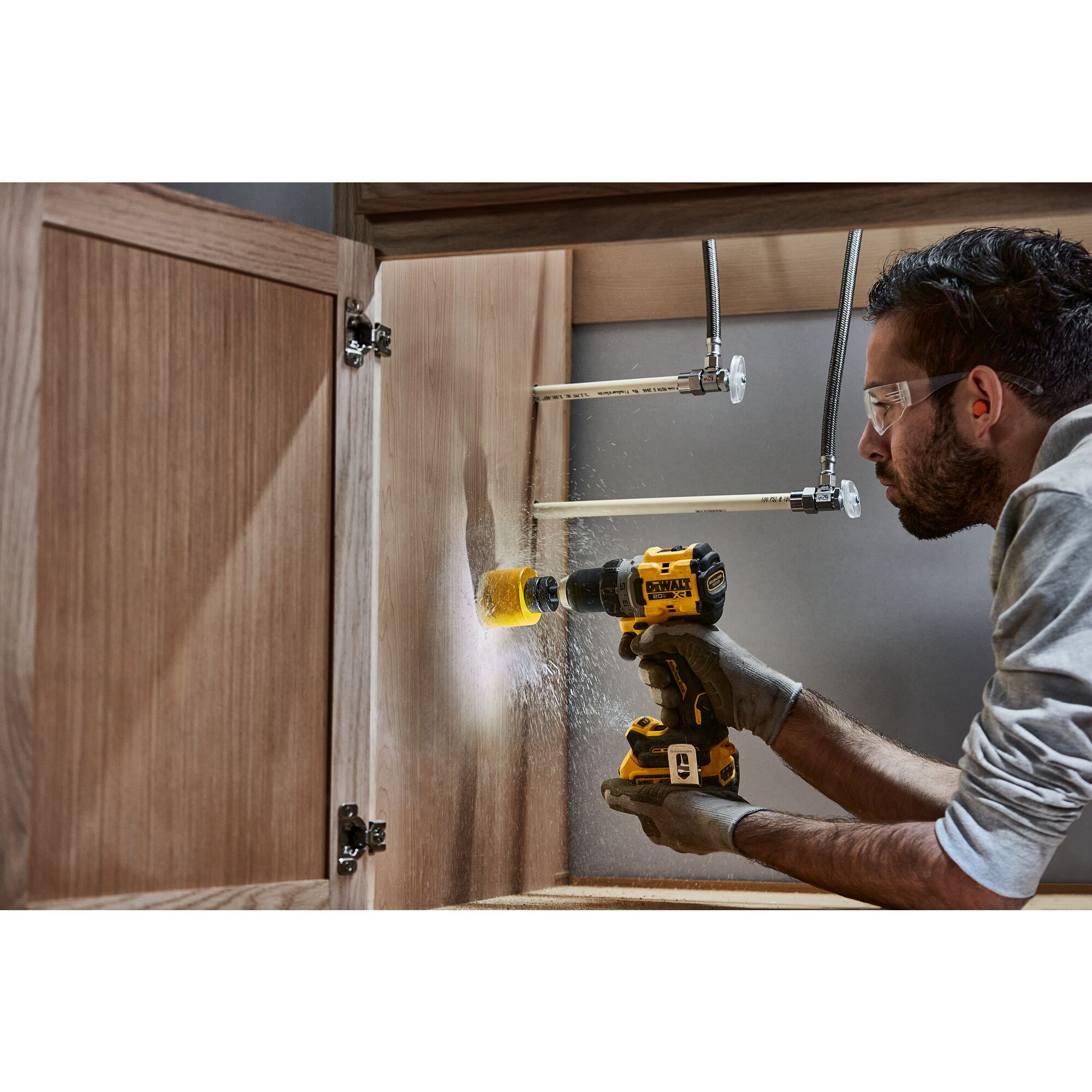 20V MAX* XR® Brushless Cordless 1/2 in. Drill/Driver Kit | DEWALT