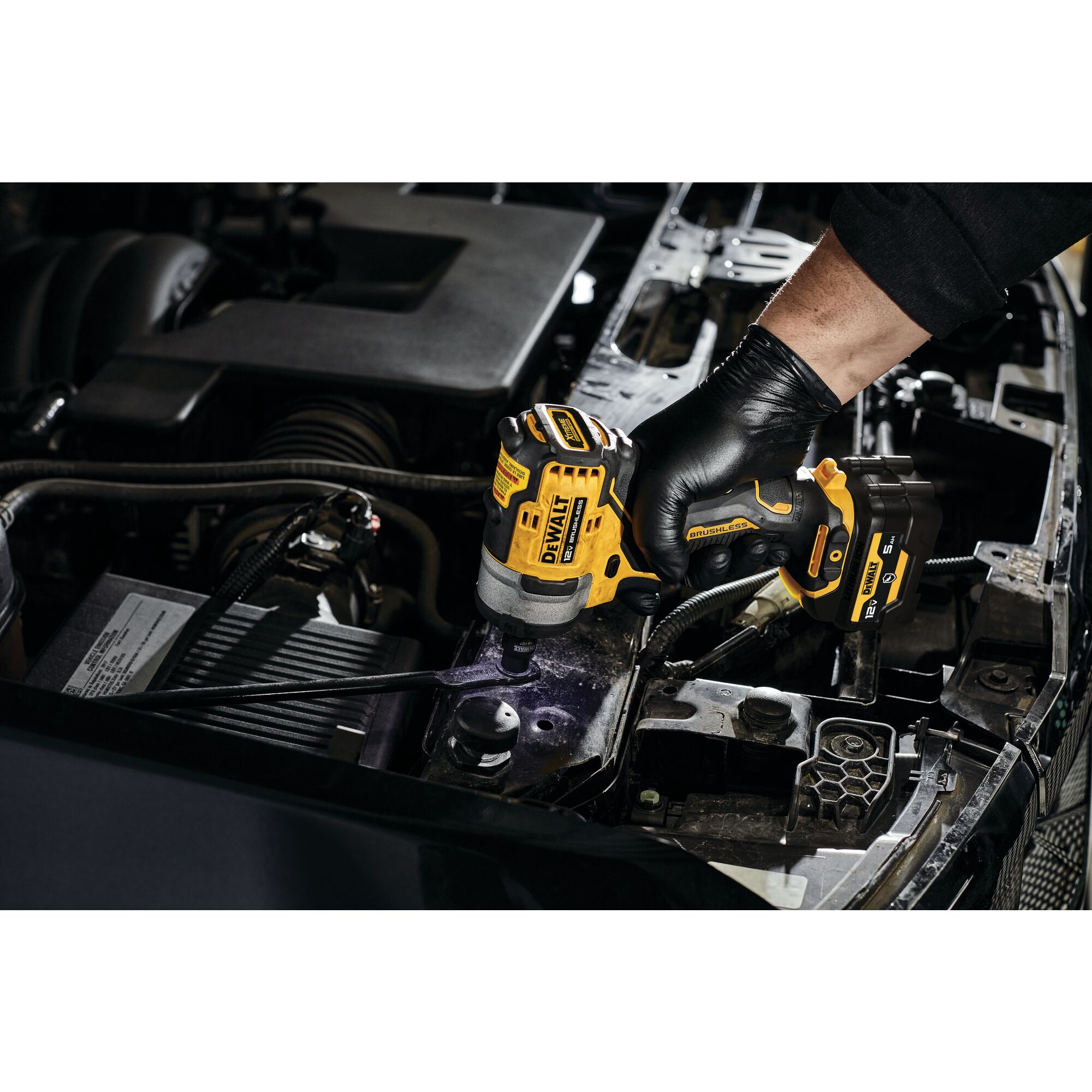 XTREME 12V MAX Brushless 3 8 in. Cordless Impact Wrench Kit DEWALT