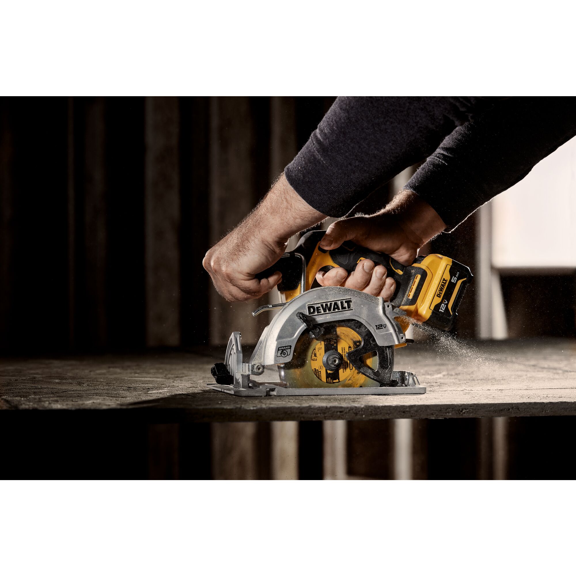 Dewalt cordless sales saw kit