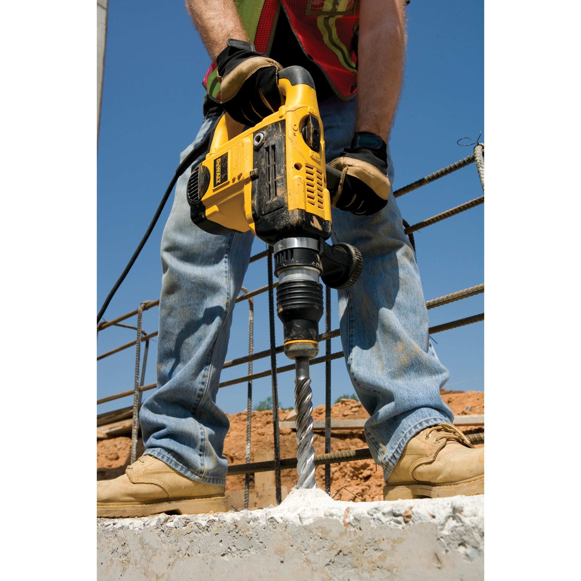 SDS Max Masonry Drill Bits Extreme 20mm x 400mm x 540mm DEWALT