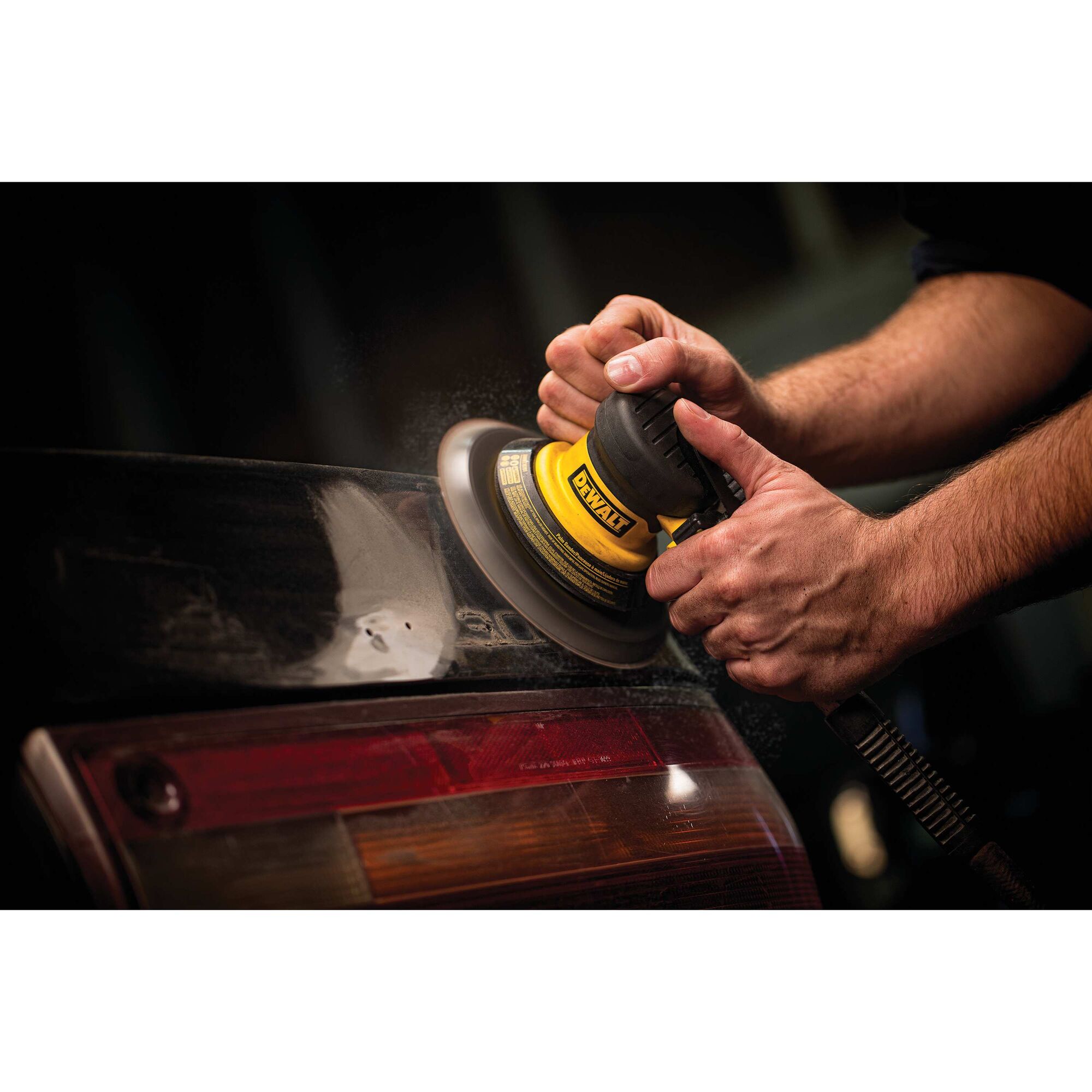 Palm Sander | DEWALT