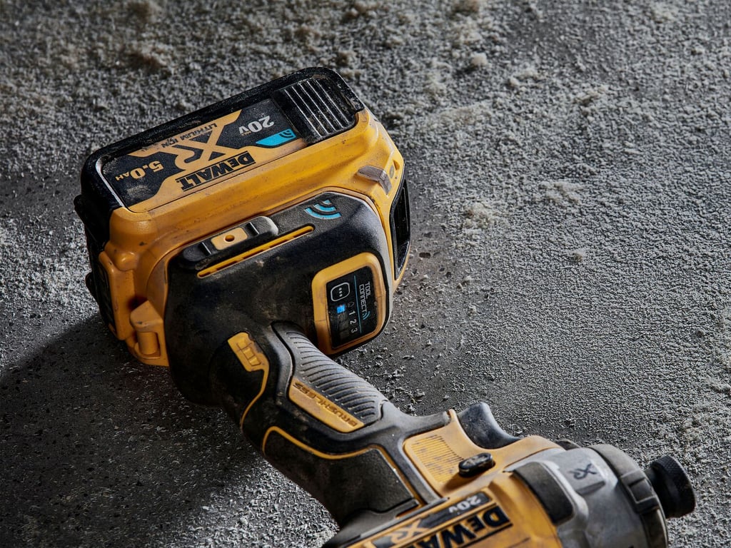 Tool Tracking System - Tool Connect | DEWALT